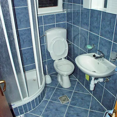 Double Zaglav 393b 3* Sali